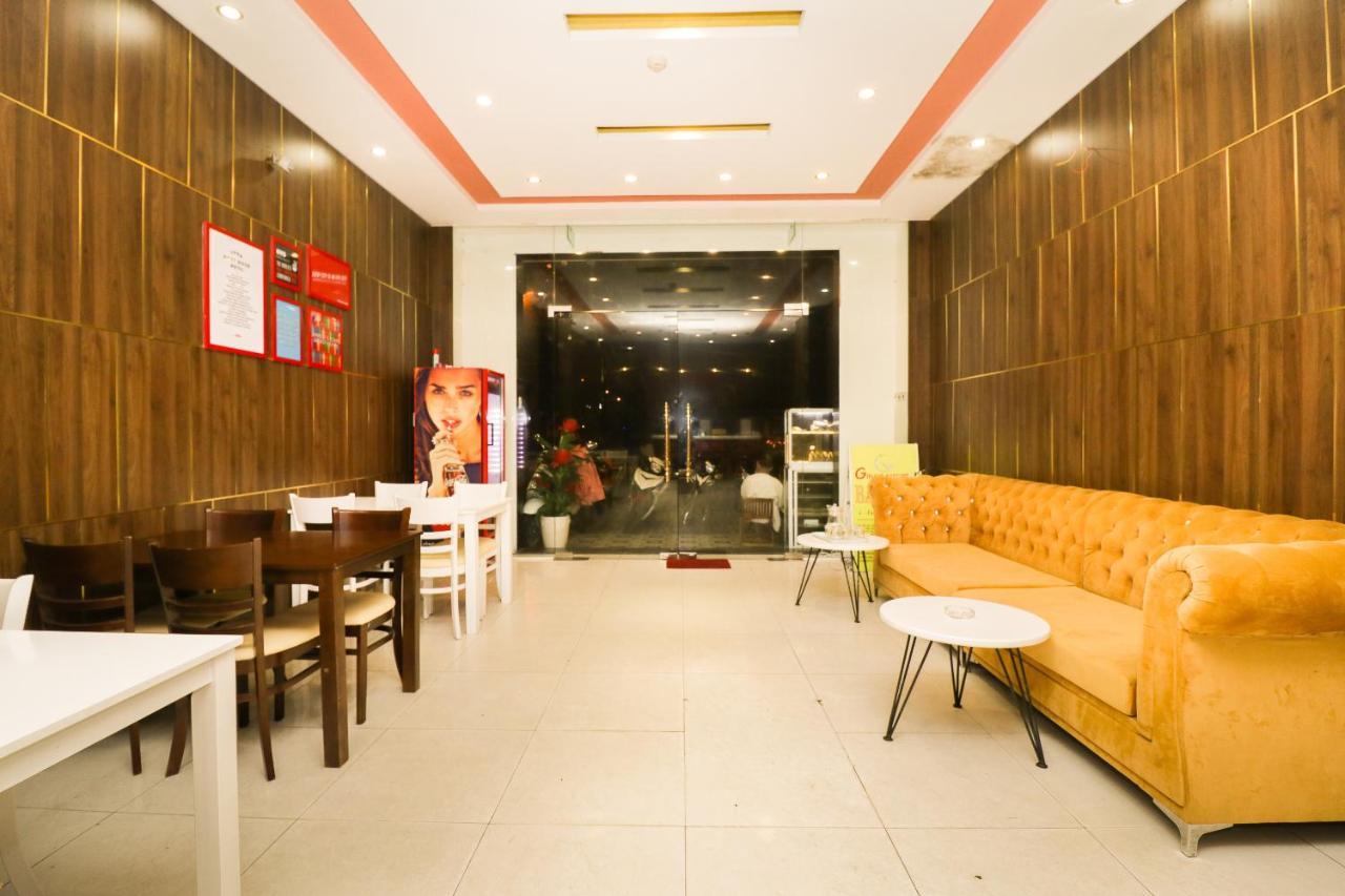 Oyo 117 Gina Hotel Дананг Екстер'єр фото