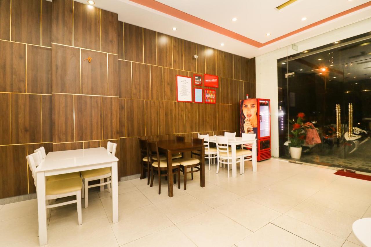 Oyo 117 Gina Hotel Дананг Екстер'єр фото