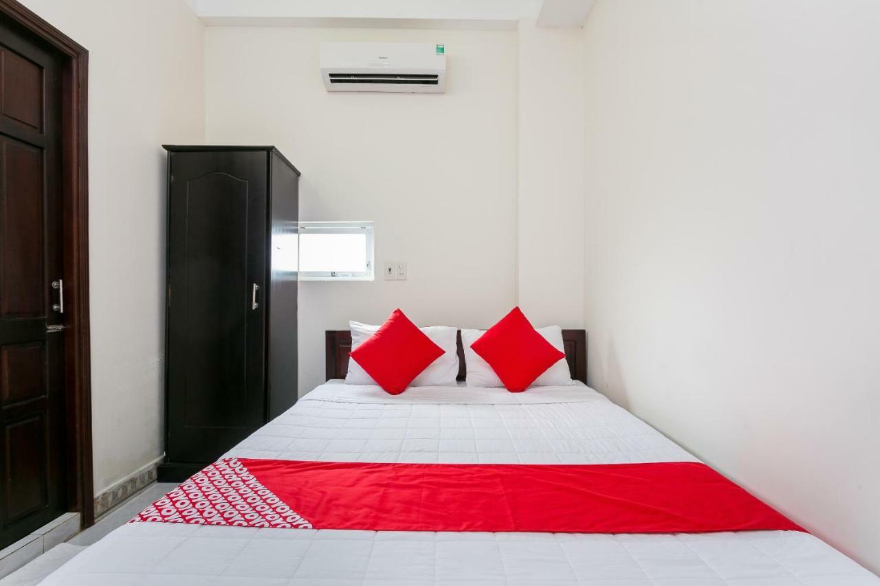 Oyo 117 Gina Hotel Дананг Екстер'єр фото