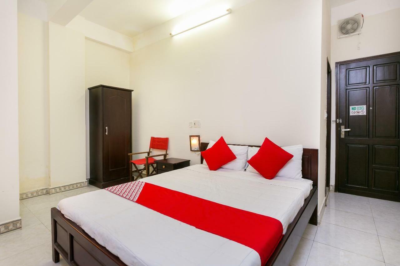 Oyo 117 Gina Hotel Дананг Екстер'єр фото