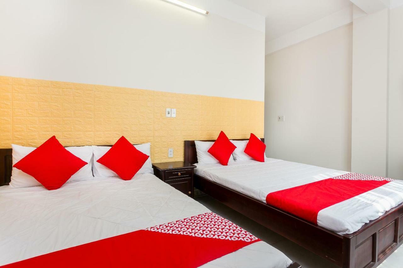 Oyo 117 Gina Hotel Дананг Екстер'єр фото