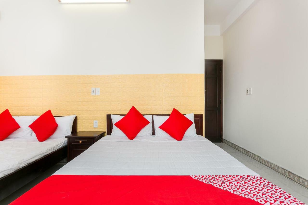 Oyo 117 Gina Hotel Дананг Екстер'єр фото