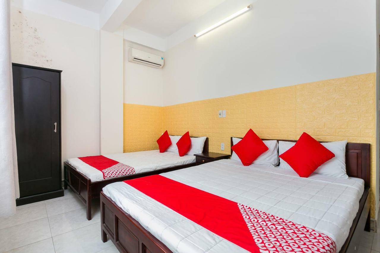 Oyo 117 Gina Hotel Дананг Екстер'єр фото